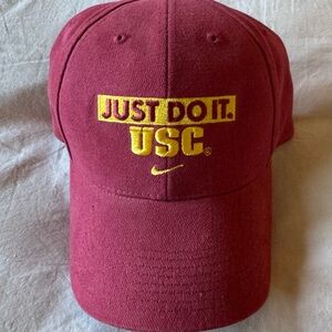 Vintage Nike USC Cap